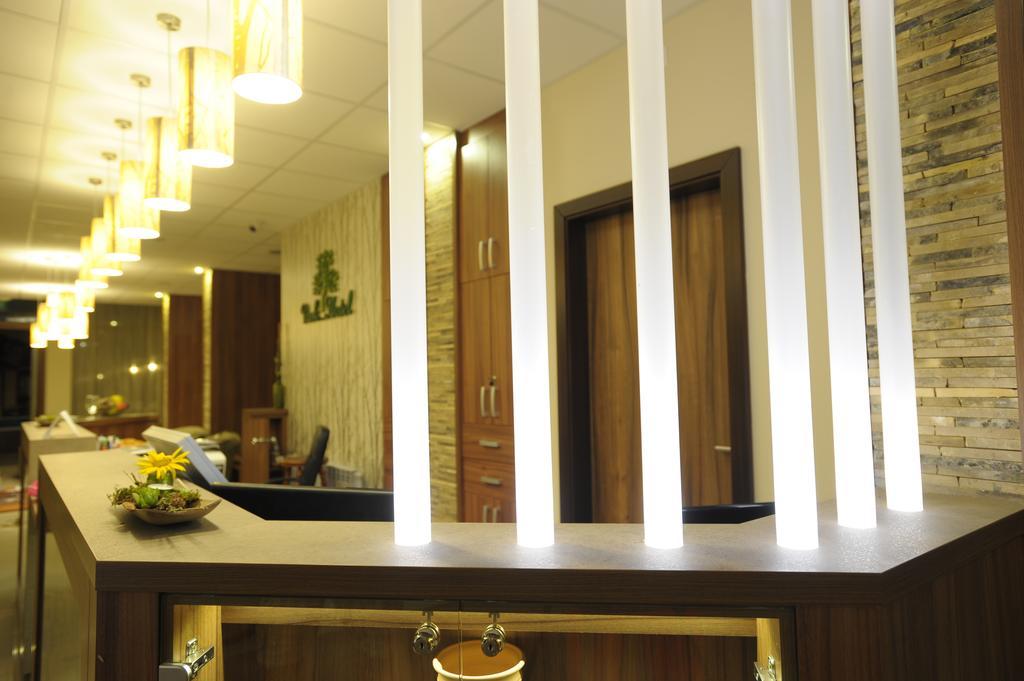 Park Hotel Gyula Luaran gambar