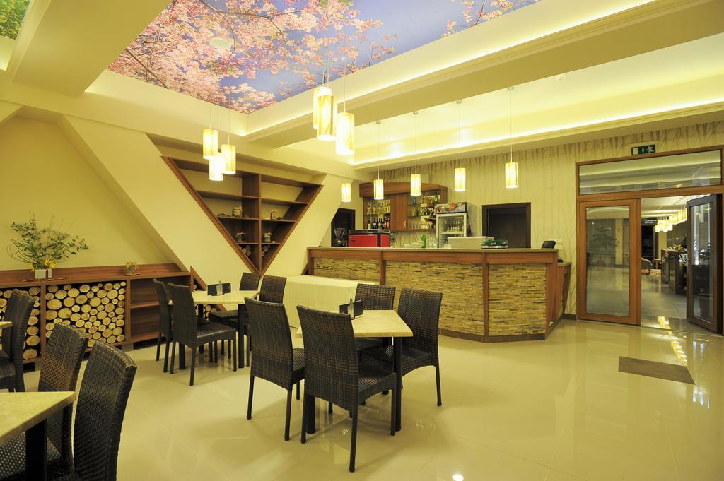Park Hotel Gyula Luaran gambar
