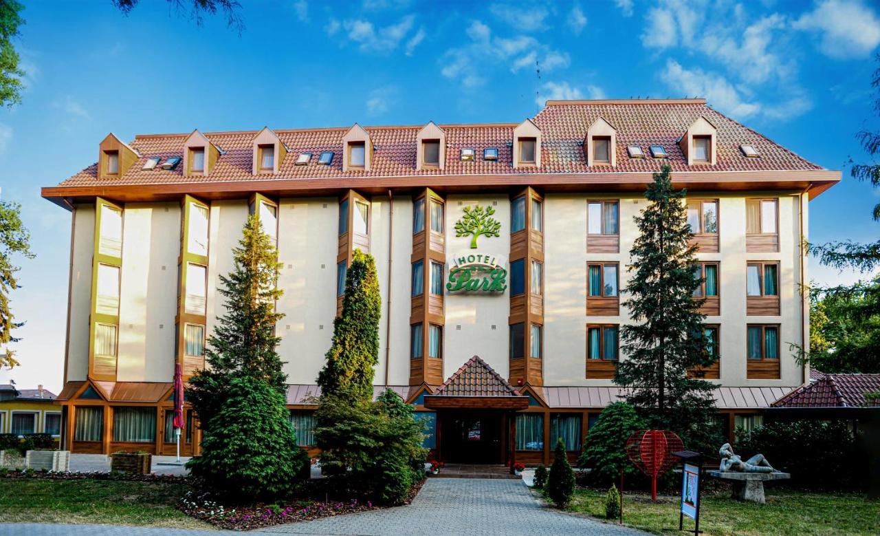 Park Hotel Gyula Luaran gambar