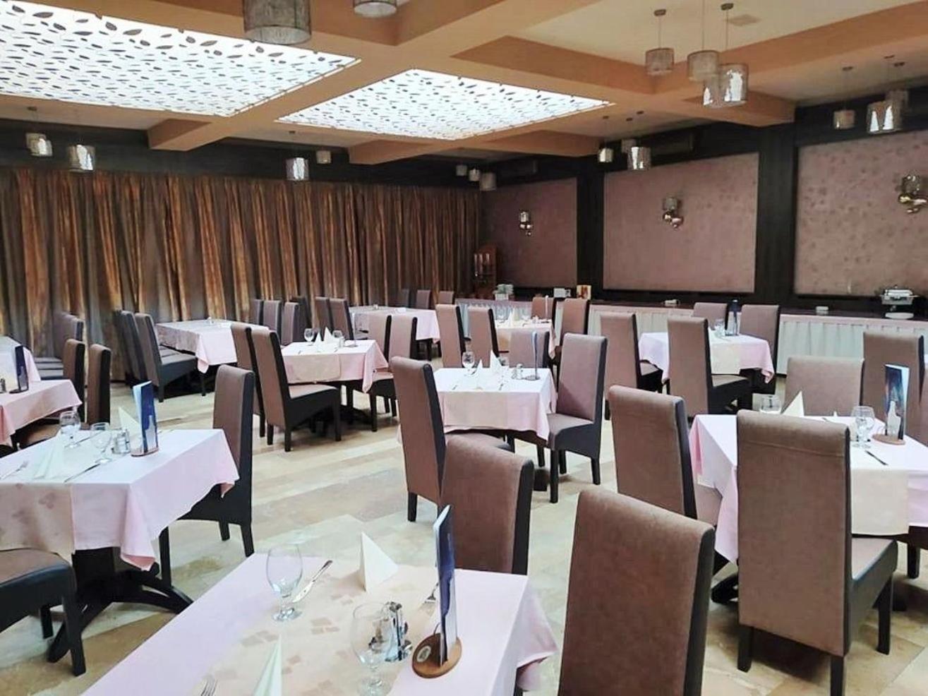 Park Hotel Gyula Luaran gambar